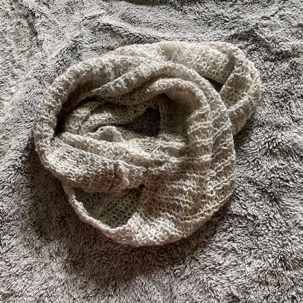 Grey/Creme Infinity Scarf